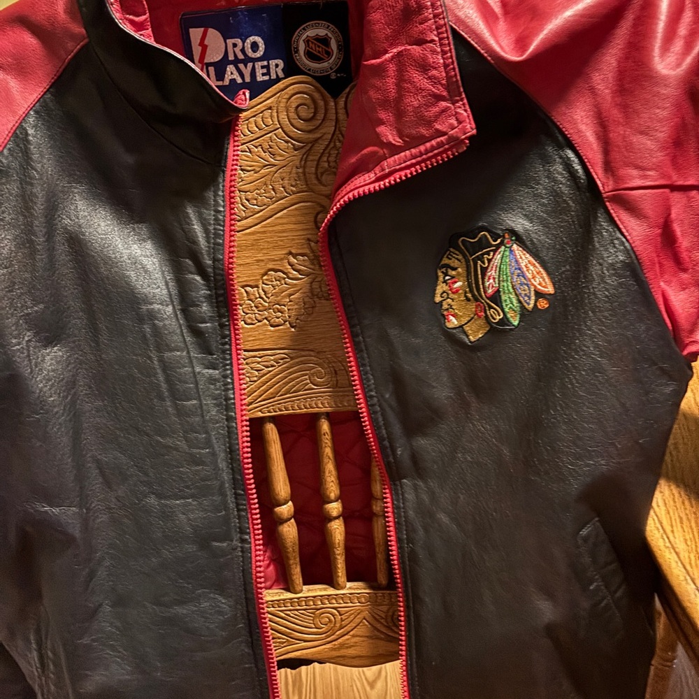 Pro Player Kids Jacket in Red and Black